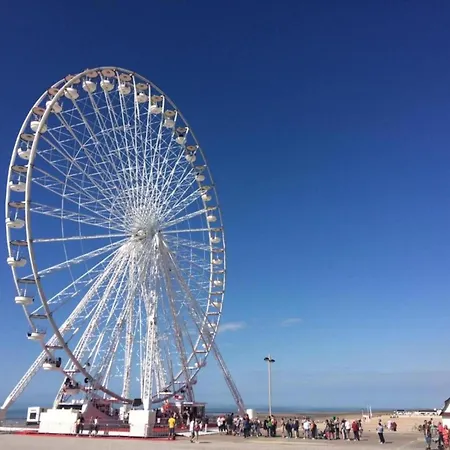 아파트 Spacious Seafront Family Stay, Cleaning Included